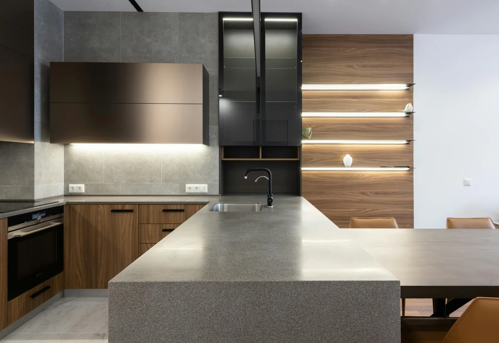 Granite and quartz countertops for Vancouver kitchen renovation